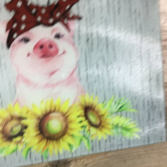 OOPS - Sunflowers Bandana Pig Glass Cutting Board - Picture 4 of 9